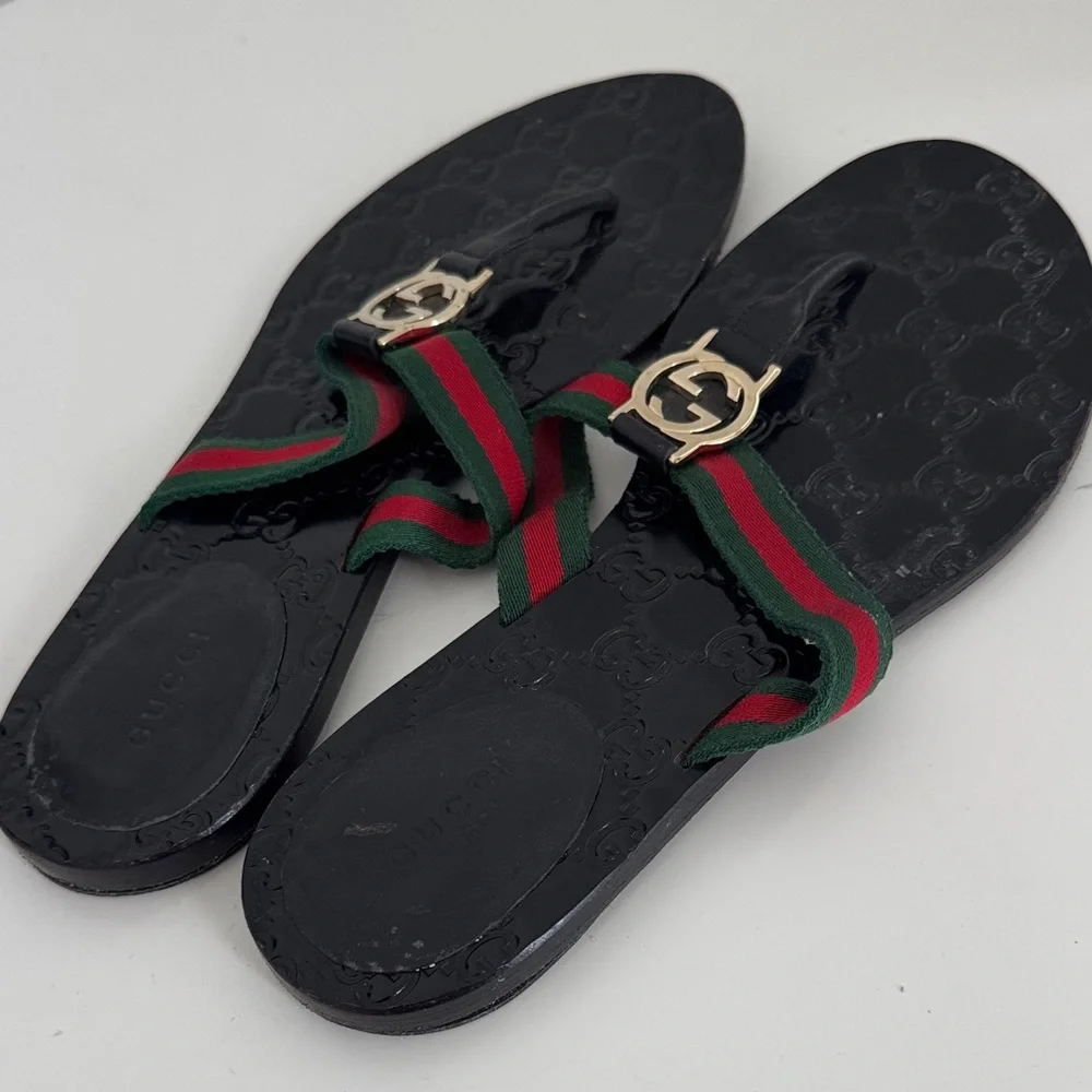Gucci Black Flip Flops with Red and Green Straps - Picture 11 of 11
